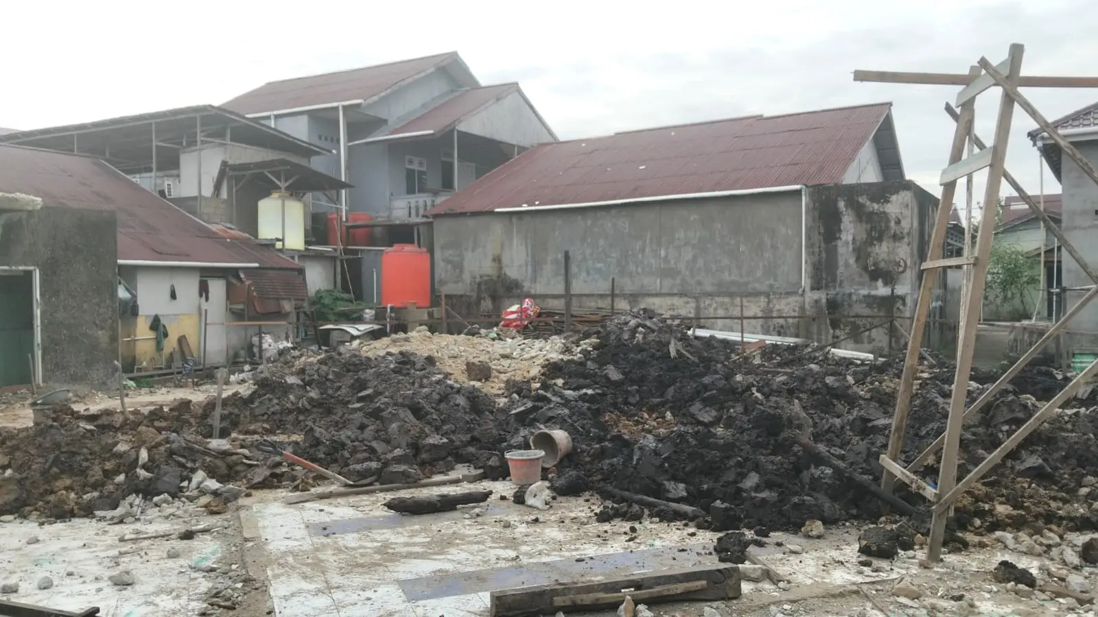 Proses Pembuatan Tapak Pondasi